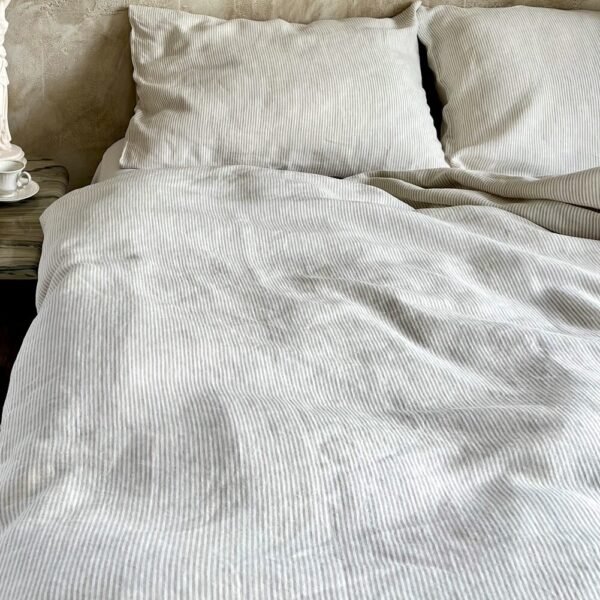 Linen bedding set