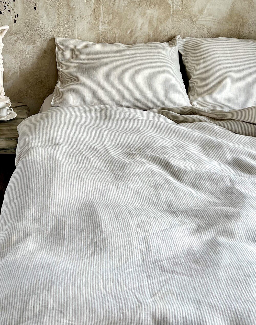 Linen bedding set