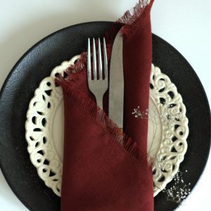 Linen napkins set , natural linen napkins with fringes , cocktail table napkins , washed linen cloth napkins , elegant table linens