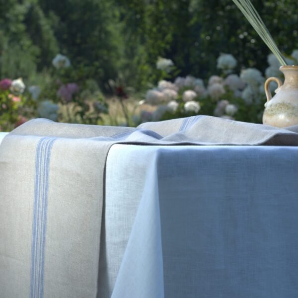Linen table runner