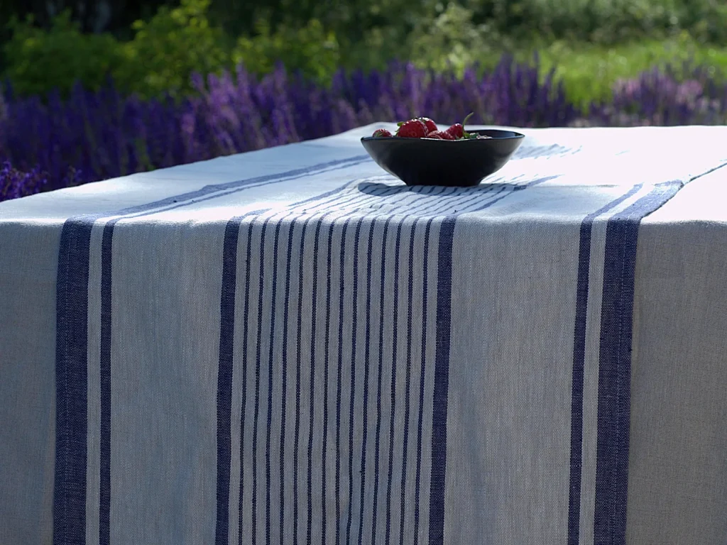french style table runner