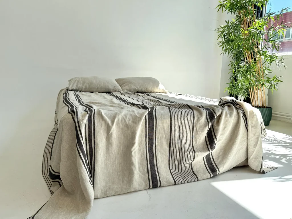 Striped linen bed cover Striped linen bed cover
